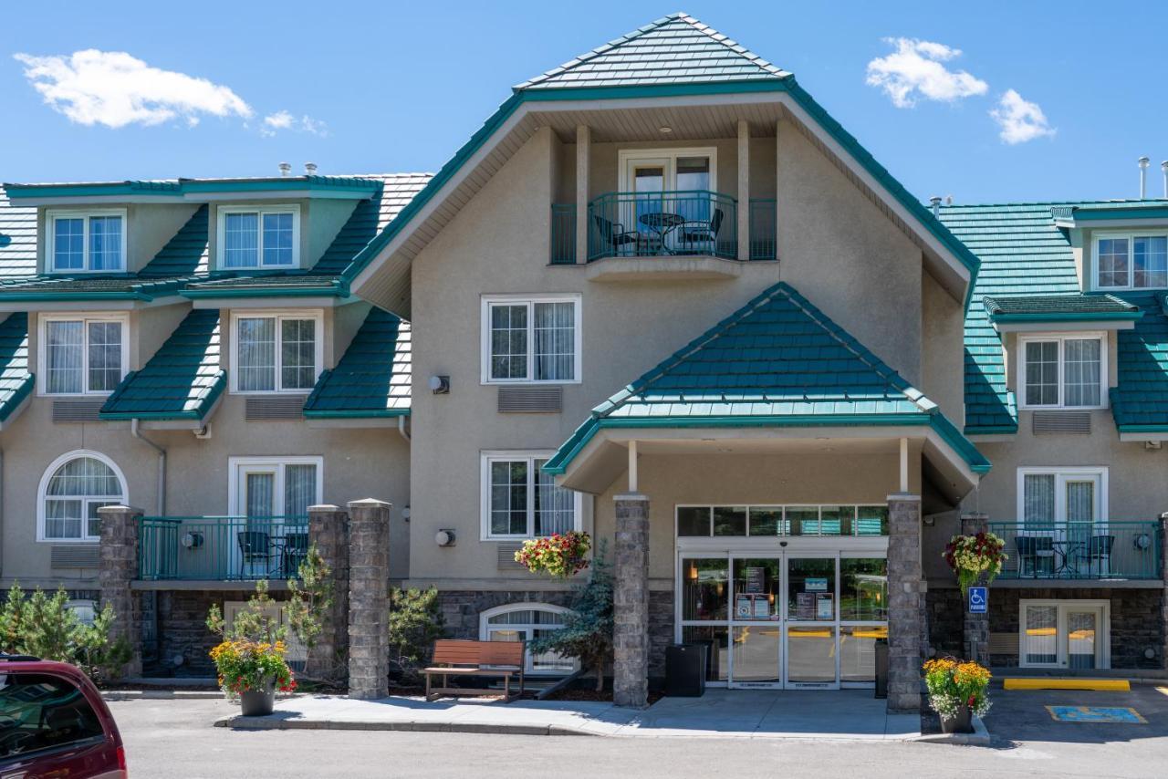 Pocaterra Inn & Waterslide Canmore Exteriér fotografie